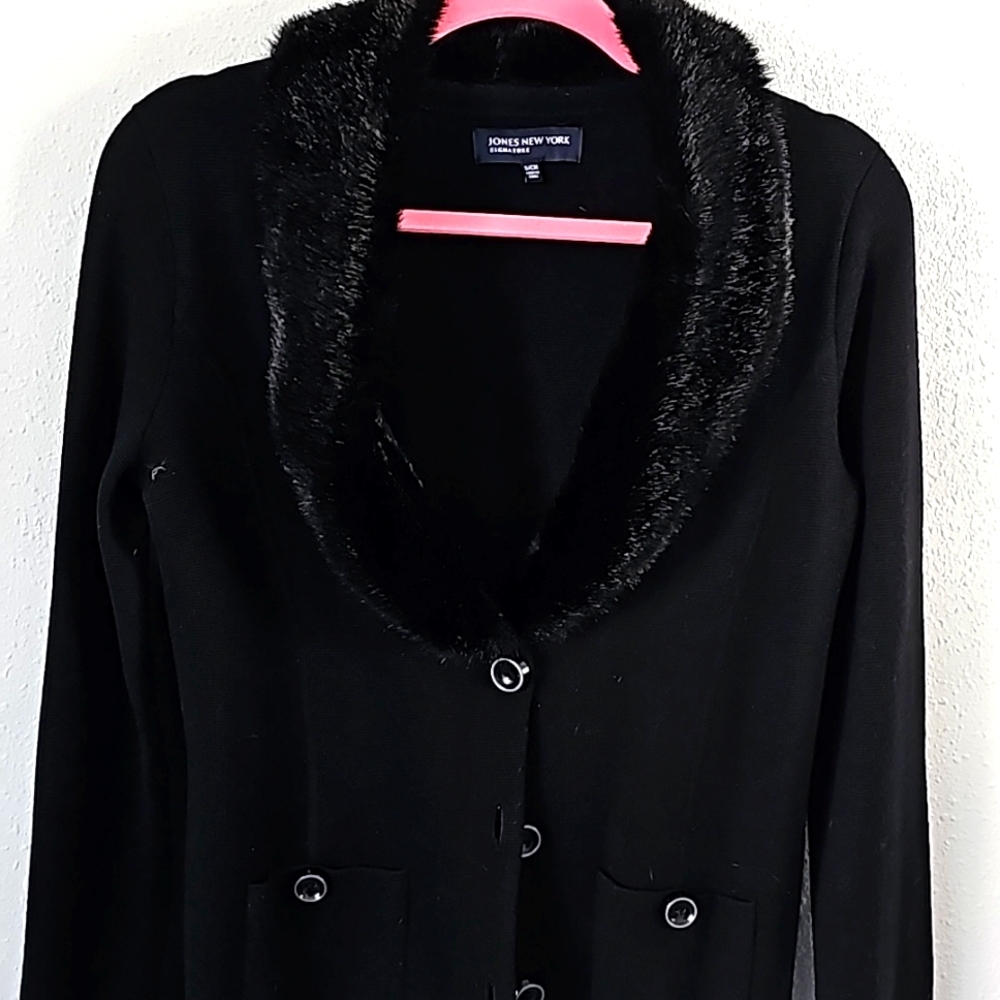 Jones New York Black Sweater with Faux Fur Collar. S